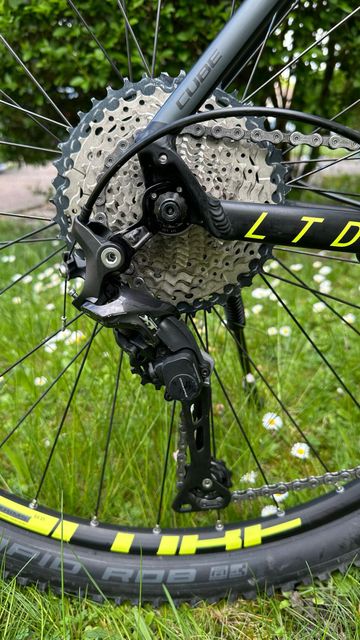 Used CUBE LTD Race 2017 2017 Mountainbike, Black, 27.5, 29 — image 2 of 6