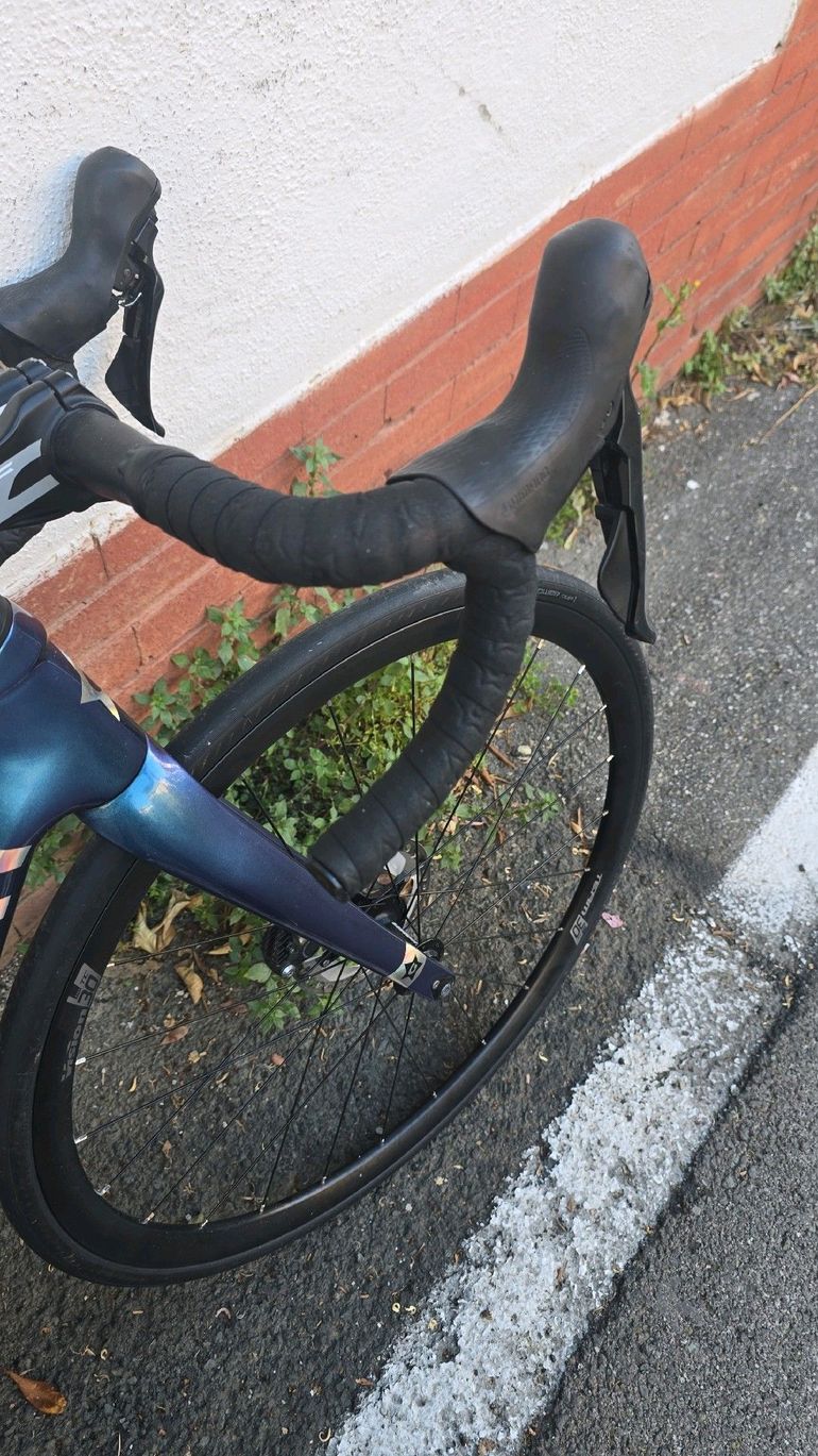 Used Guerciotti Veloce Shimano Ultegra 2024 Road & Gravel, Blue — image 17 of 18