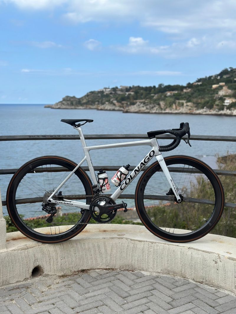 Used Colnago V3-rs Campagnolo Super Record EPS 2022 Road & Gravel, Light Gray — image 1 of 3