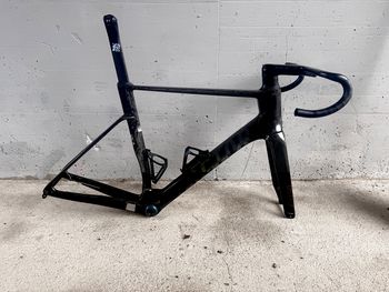 Factor, Factor Ostro Vam Frameset