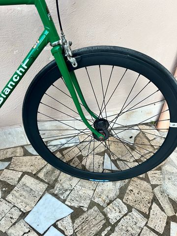 Used Bianchi Custom Single Speed / Fixed Gear 2026 Road & Gravel, White — image 3 of 3
