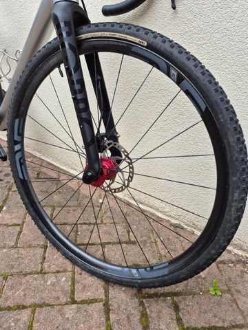 Tweedehands Rondo Ruut Shimano GRX 2022 Road & Gravel — afbeelding 2 van 3