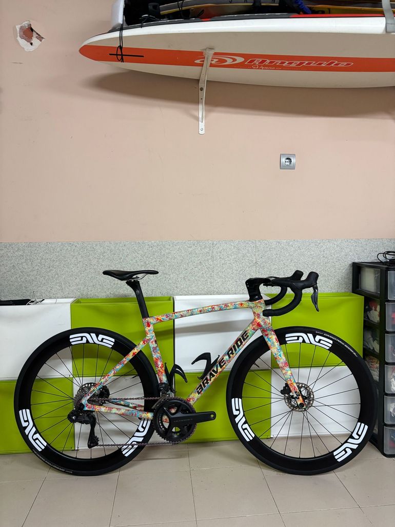 Used brave ride Brave ride Custom Shimano Ultegra Di2 2024 Road & Gravel, White — image 1 of 6