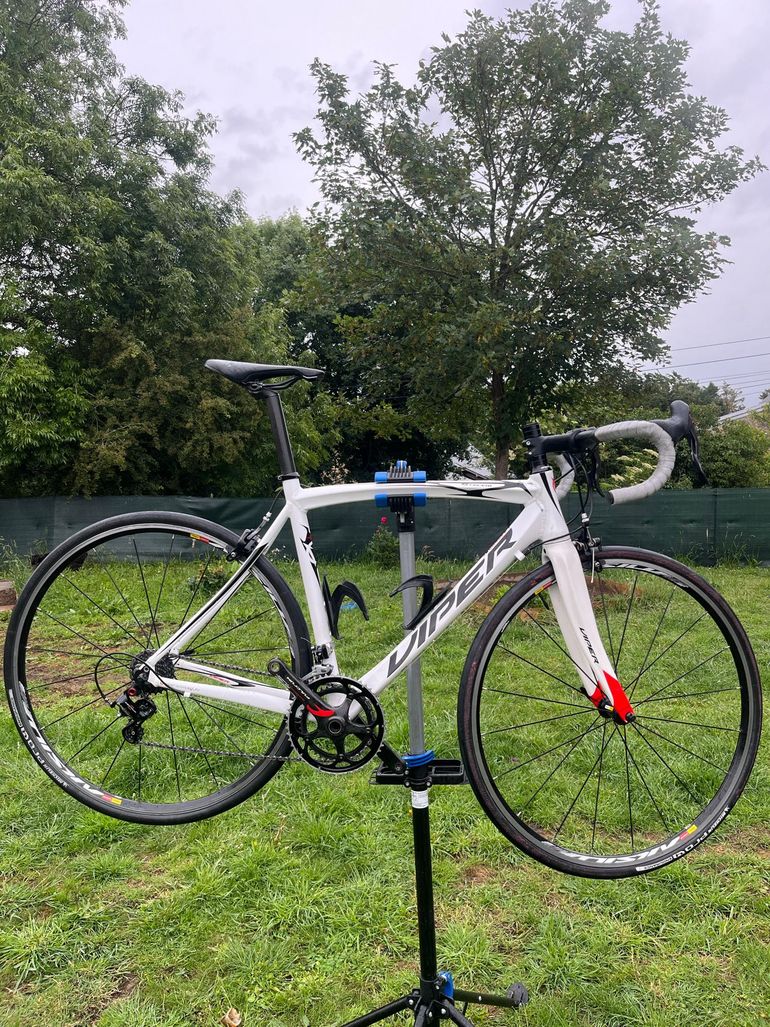 Used Viper Viper Custom Campagnolo Centaur 2016 Road & Gravel, Light Gray — image 1 of 3