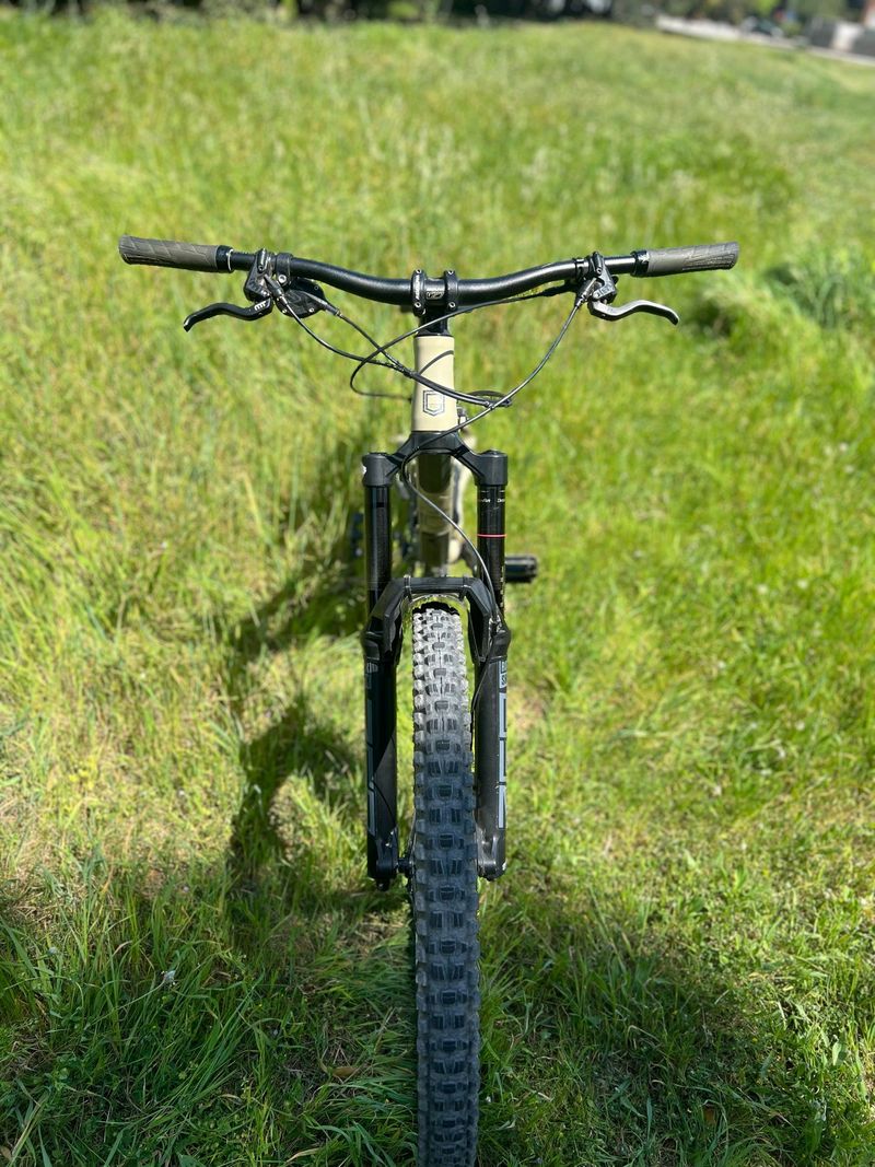 Używany Commencal CLASH RIDE 2021 2021 Mountainbike — zdjęcie 7 z 7