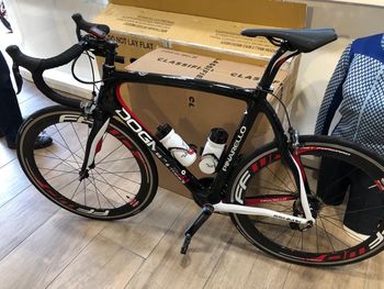 Used Pinarello Dogma 65.1 Think2 Team Frameset 2014 2014 Road & Gravel, Schwarz — image 3 of 3