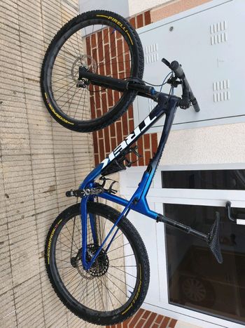 Used Trek Supercaliber 9.8 GX AXS Gen 1 2022 2022 Mountainbike, Blue, 29 — image 5 of 6