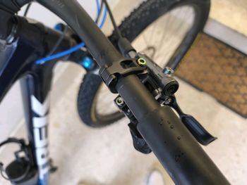 Used Trek Supercaliber 9.8 GX AXS Gen 1 2022 2022 Mountainbike, Blue, 29 — image 6 of 6