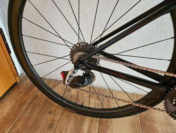 Used Specialized Tarmac SRAM Red eTap AXS 2018 Road & Gravel, Black — image 3 of 7