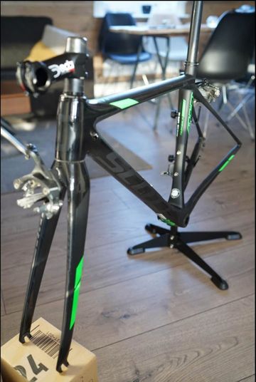 Brugt Scott Addict Team 2016(Orica) Frameset 2016 Road & Gravel — billede 1 af 6