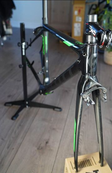 Brugt Scott Addict Team 2016(Orica) Frameset 2016 Road & Gravel — billede 2 af 6