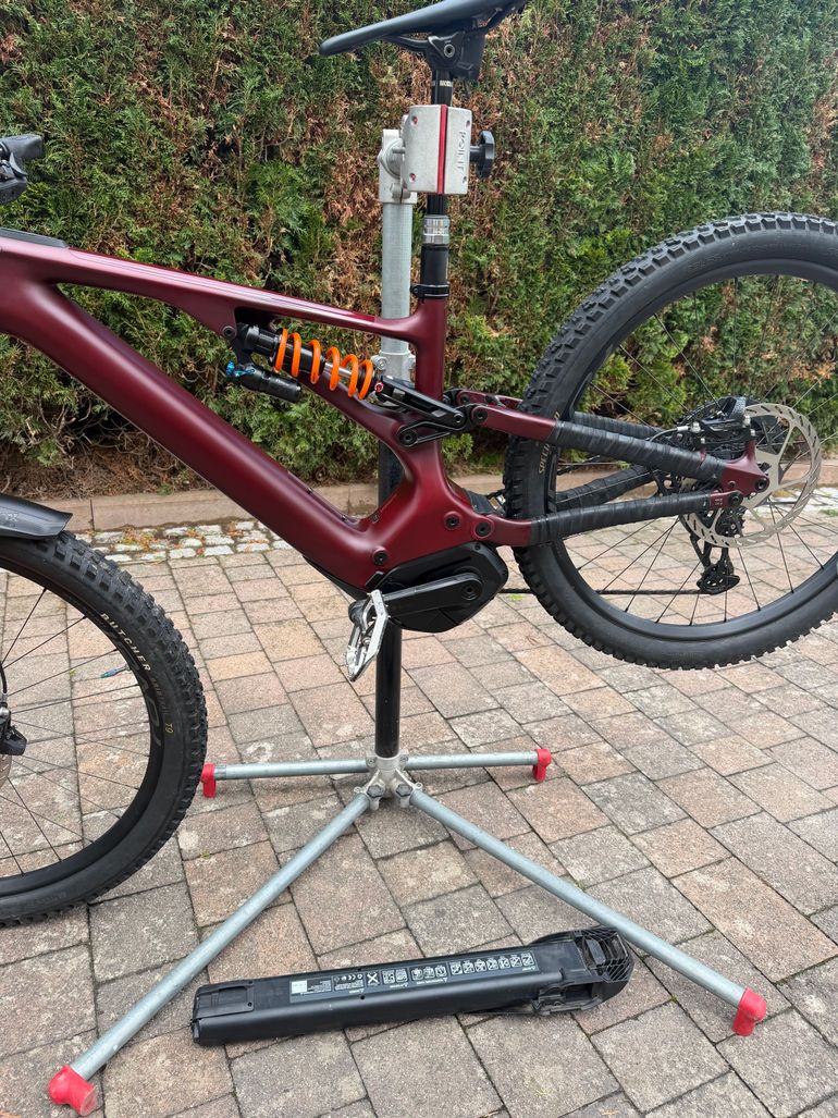 Used Specialized Turbo Levo SRAM X01 Eagle bike — image 5 of 6