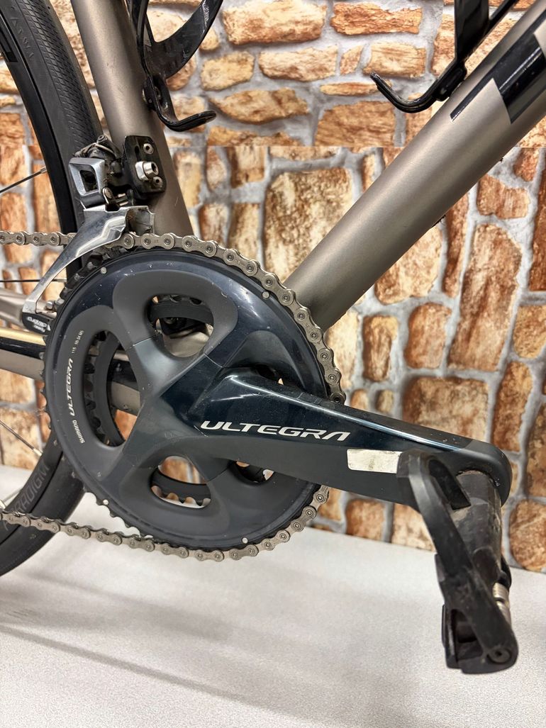 Used Trek Émonda SL 6 Disc 2018 2018 Road & Gravel, Light Gray — image 4 of 12