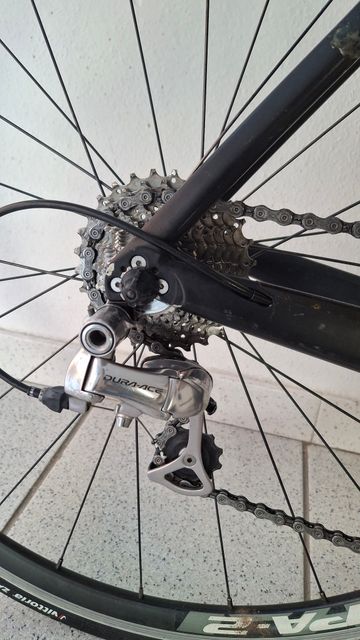 Gebrauchtes Canyon Aeroad CF 2014 2014 Road & Gravel, Schwarz — Bild 4 von 9
