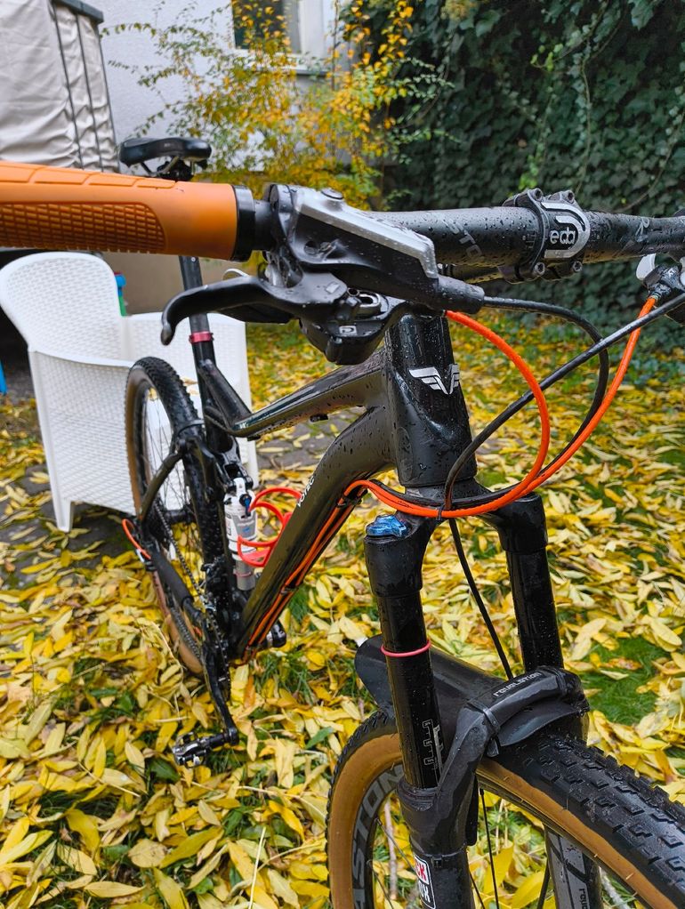 Used Votec Votec Custom Shimano SLX 2015 Mountainbike, Black — image 2 of 7