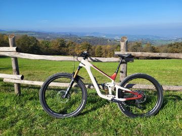 Giant Trance Shimano Deore XT 2023 MTB usato
