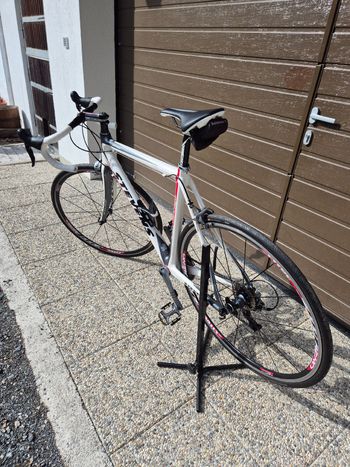 Used Stevens Vantage Shimano Ultegra 2015 Road & Gravel, White — image 5 of 12