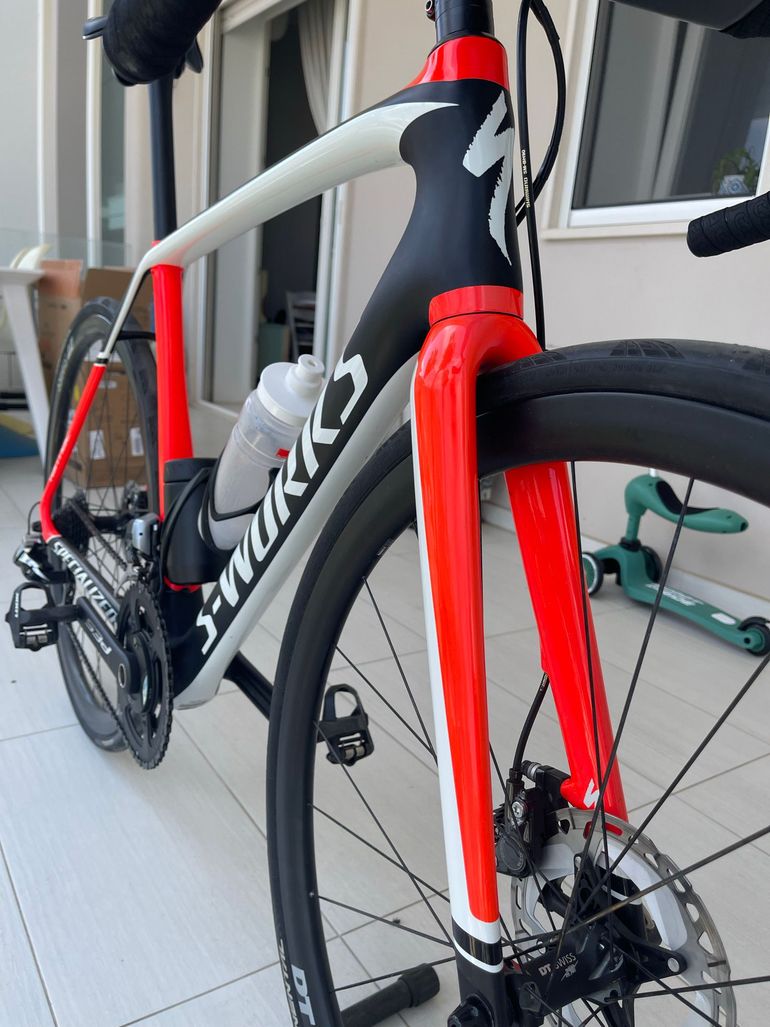 Used Specialized Specialized S-WORKS SL5 DISC 2016 Road & Gravel, Red — image 14 of 23