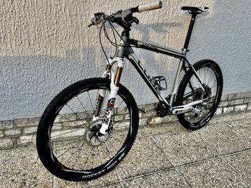 Używany CUBE Ltd Pro 2012 2012 MTB