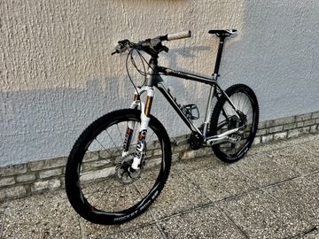 Used CUBE Ltd Pro 2012 2012 Mountainbike, Light Gray — image 11 of 13