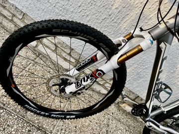 Used CUBE Ltd Pro 2012 2012 Mountainbike, Light Gray — image 13 of 13