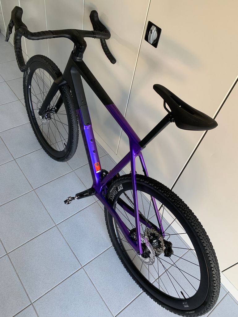 Used Canyon Grail CF SLX 8 Di2 GRC42 2025 2025 Road & Gravel, Purple — image 5 of 14
