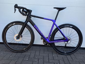 Used Canyon Grail CF SLX 8 Di2 GRC42 2025 2025 Road & Gravel, Purple — image 4 of 14