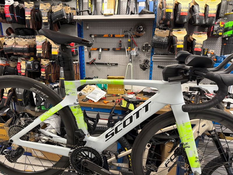 Used Scott Foil RC Team 2025 2025 Road & Gravel
