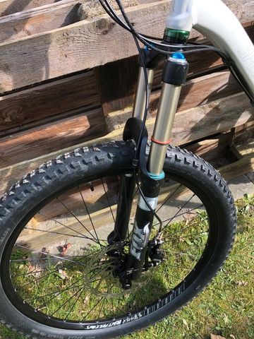 Brugt Specialized Enduro 2009 Mountainbike — billede 5 af 17