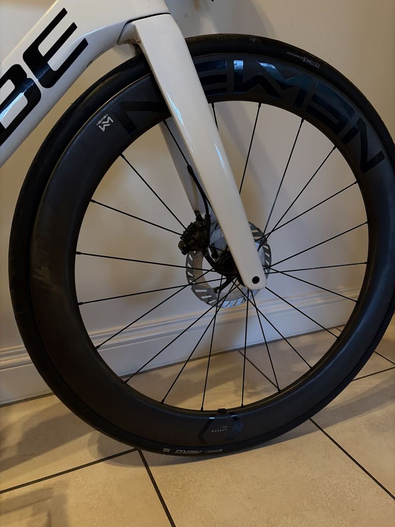 Used CUBE LITENING AERO C:68X, RACE 2025 2025 Road & Gravel, White — image 8 of 11