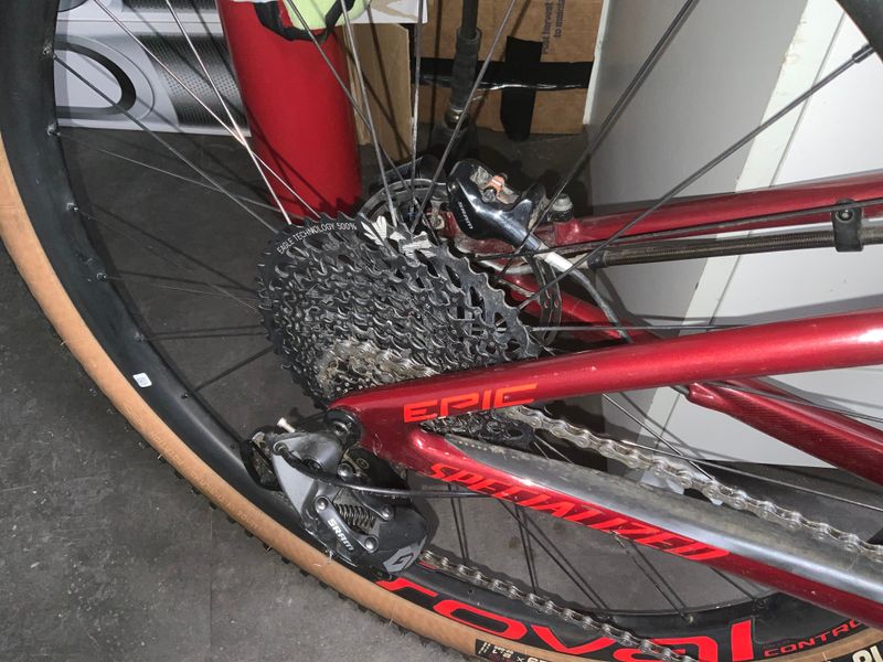 Brugt Specialized Epic Expert Carbon EVO 2020 Mountainbike — billede 2 af 8