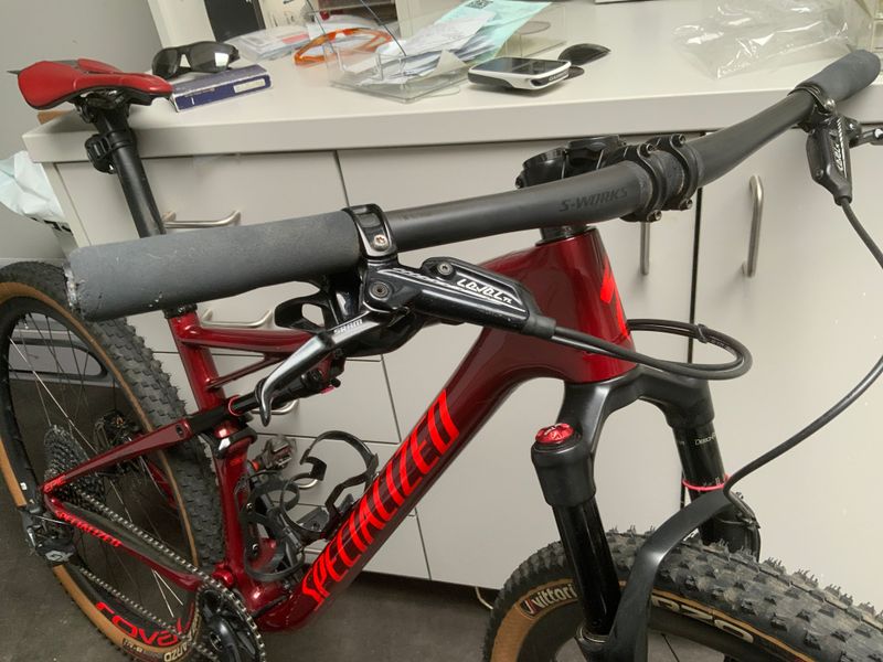 Brugt Specialized Epic Expert Carbon EVO 2020 Mountainbike — billede 7 af 8