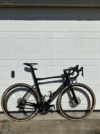 Bianchi, Specialissima RC Durace Di2 2025