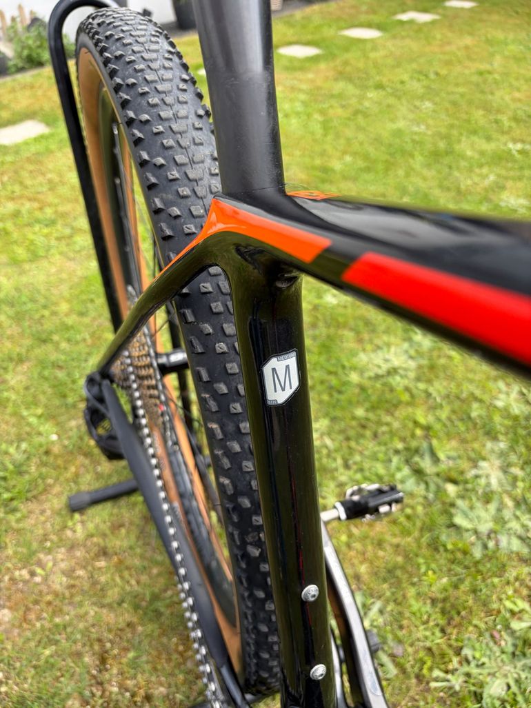 Used Cannondale F Si Carbon 2 2019 2019 Mountainbike — image 1 of 9
