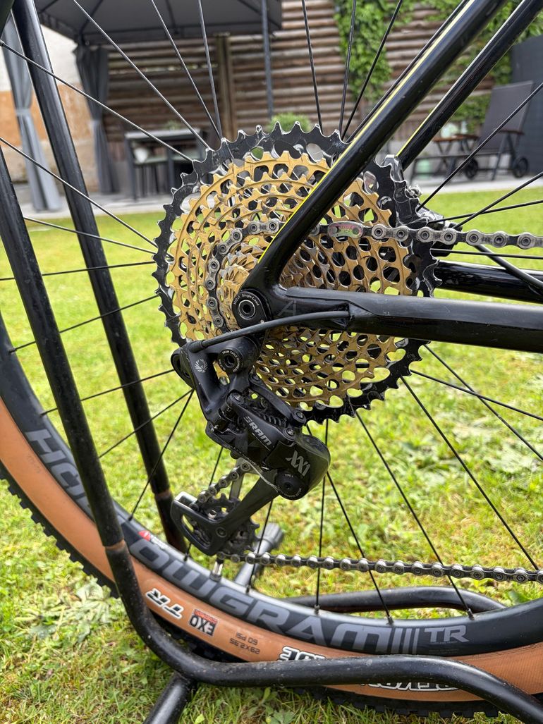Used Cannondale F Si Carbon 2 2019 2019 Mountainbike — image 6 of 9