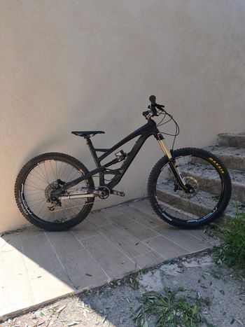 YT Industries, Capra CF Pro
