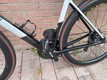 Used Cannondale SuperSix EVO Shimano Ultegra Di2 2022 Road & Gravel, Black — image 4 of 5