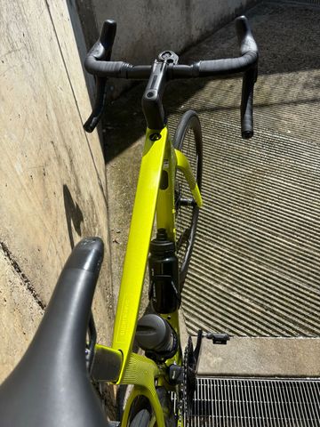 Used Cannondale SuperSix EVO Shimano 105 Di2 2024 Road & Gravel, Green — image 4 of 5