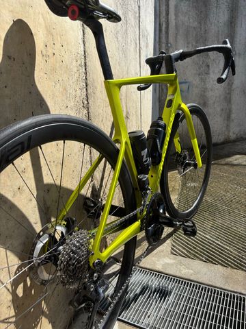 Used Cannondale SuperSix EVO Shimano 105 Di2 2024 Road & Gravel, Green — image 2 of 5
