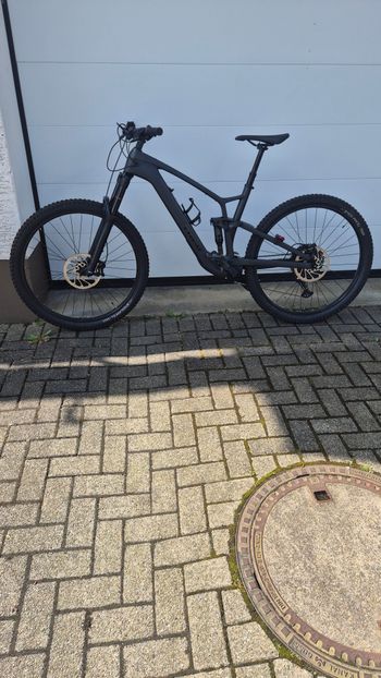 Used Trek Fuel EXe 9.5 2023 2023 Mountainbike, Schwarz, 29 — image 5 of 18