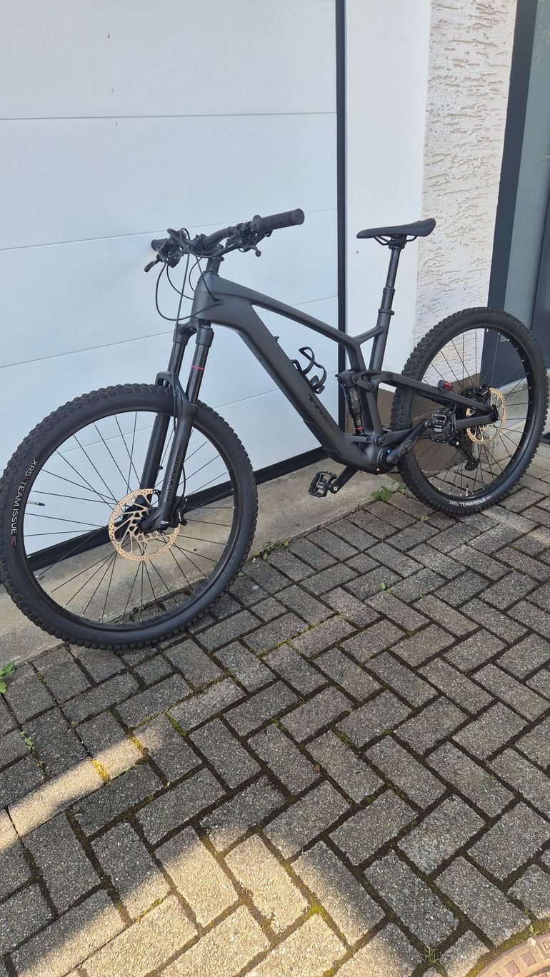 Used Trek Fuel EXe 9.5 2023 2023 Mountainbike, Schwarz, 29 — image 6 of 18