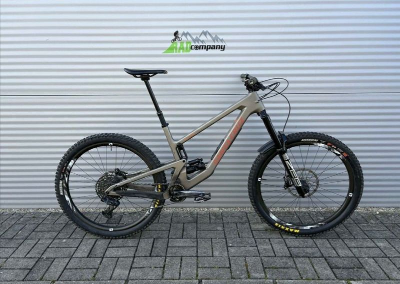 Brugt Santa Cruz Megatower SRAM GX Eagle 2023 Mountainbike — billede 1 af 6