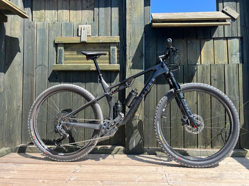 Used ROCKRIDER Mountainbike XC Carbonrahmen Race 940 S schwarz 2025 2025 MTB