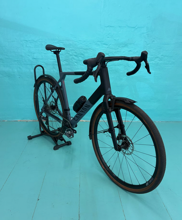 Gebrauchtes Canyon Grail Other SRAM 2024 Road & Gravel, Hellgrau — Bild 2 von 5