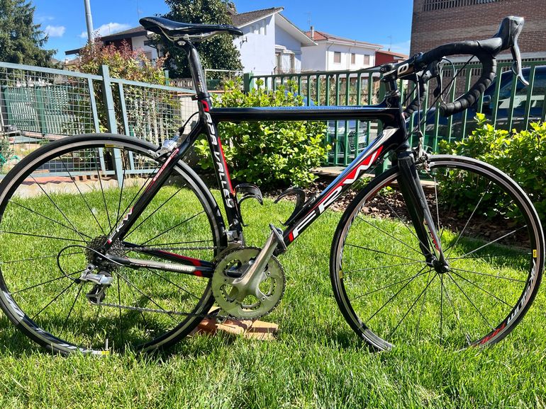 Used FRW FRW Custom Shimano Ultegra 2010 Road & Gravel, Black — image 4 of 5