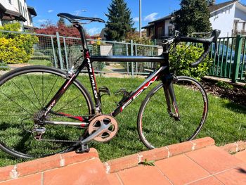Used FRW FRW Custom Shimano Ultegra 2010 Road & Gravel, Black — image 2 of 5