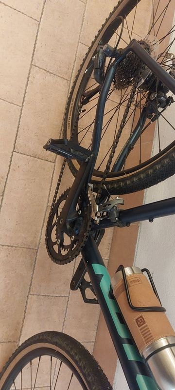 Kona Rove AL 650 2022 2022 Road & Gravel usato, Blu — immagine 3 di 10