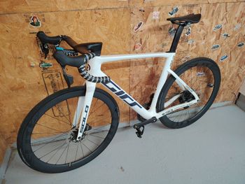 Used GIRS GIRS Custom SRAM Force eTap AXS 2023 Route & Gravel