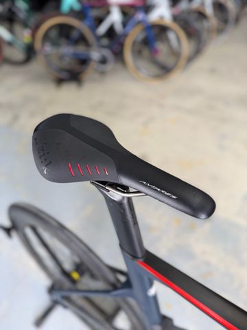 Używany BMC TIMEMACHINE ROAD 01 ONE 2019 2019 Road & Gravel — zdjęcie 17 z 24