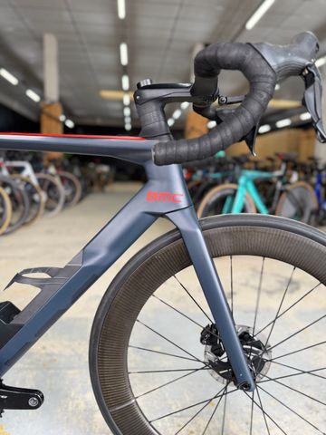 Używany BMC TIMEMACHINE ROAD 01 ONE 2019 2019 Road & Gravel — zdjęcie 7 z 24